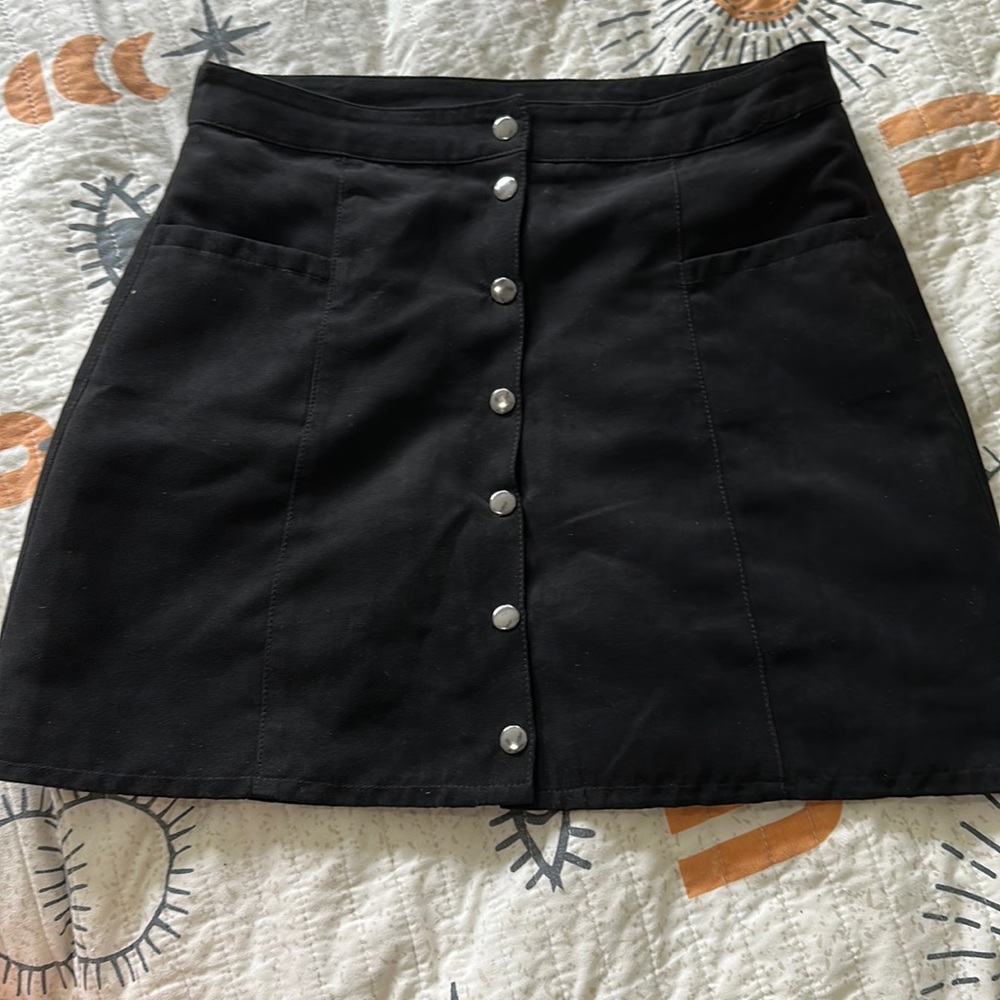 Divided size 10 button up black skirt